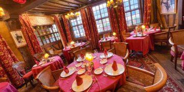 La Couronne, plus ancienne auberge de France