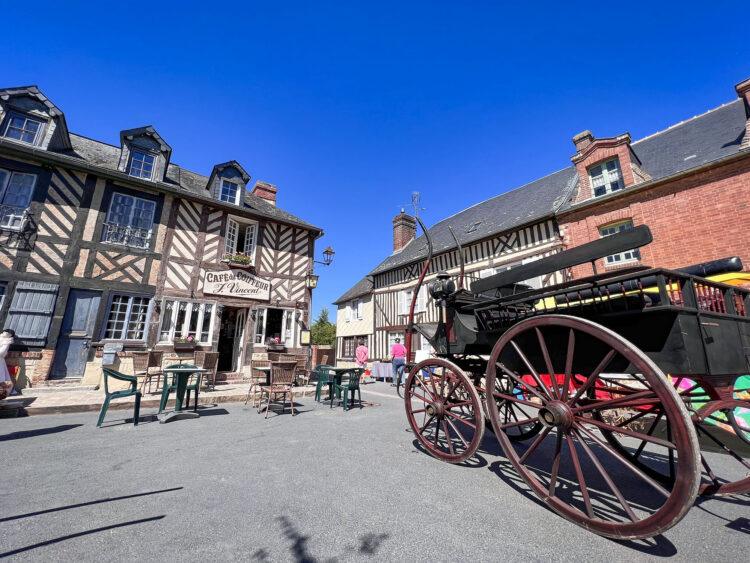 Beuvron en Auge, un village normand qui va vous faire craquer